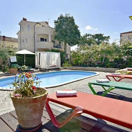 Modernes Studio-apartment Elio 3, Umag-punta Mit Swimmingpool, Whirlpool, Grill *