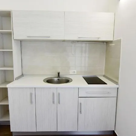 Modernes Studio-apartment Elio 3, Umag-punta Mit Swimmingpool, Whirlpool, Grill Umag