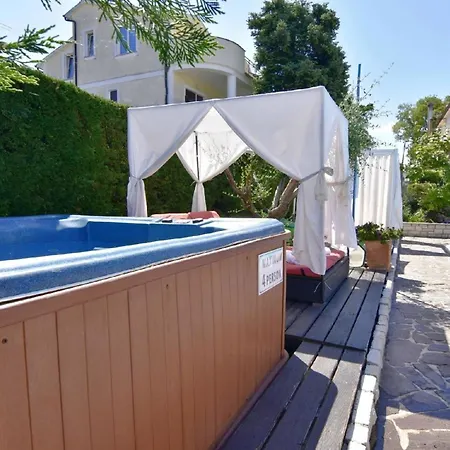 Modernes Studio-apartment Elio 3, Umag-punta Mit Swimmingpool, Whirlpool, Grill Lägenhet